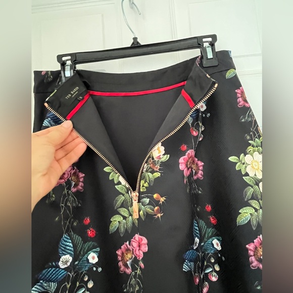 Ted Baker Bevly Oracle Floral-Jacquard Skirt size M - Picture 15 of 15